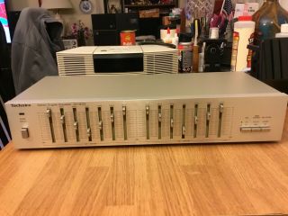Technics Vintage Dual 7 - Band Graphic Equalizer Model: Sh - 8025,  Silver