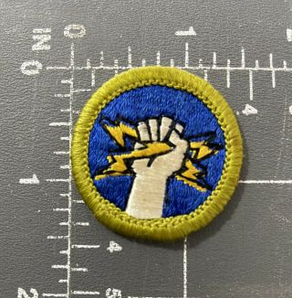 Vintage Boy Scouts Bsa B.  S.  A.  Electricity Merit Badge Patch Electronics Power Us