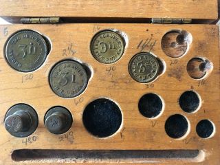 Vintage Henry Troemner Apothecary Scale Weights Drachms Scruples In Case