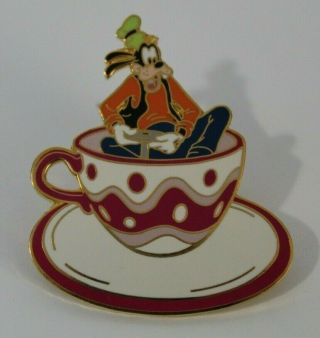 Disney Trading Pin Goofy On Mad Hatter Tea Cup Ride Pink