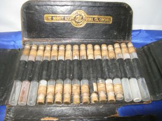 c1880 Abbot Alkaloidal C0,  Chicago Travel Dr ' s Apothecary,  26 Vials,  Leather 3