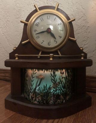 Vintage United Clock 545 Nautical Motion Fish Ocean Sea Lighted Ships Wheel