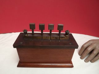 Resistance Box (f E Becker & Co) Unusual (brass & Mahogany) (c1910)