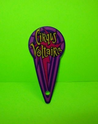 Cirqus Voltaire Pinball Machine 1997 Plastic Promo Keychain Bally Game
