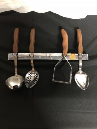 Vintage Cutco 5 Piece Kitchen Set With Stainless Wall Rack Wooden Handles No 17
