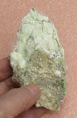 LARGE MINERAL SPECIMEN OF CHRYSOTILE FROM CONVERSE CO. ,  WYOMING 2