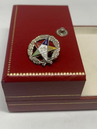 Masonic Order Of The Eastern Star Highly Ornate 25 Year Silver Tone Lapel Pin