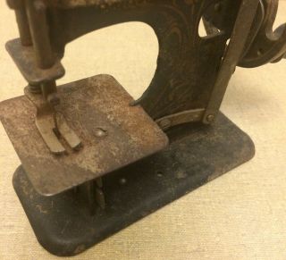 Antique Muller Child’s Sewing Machine Germany Model 0 ca.  1912 AS FOUND 3
