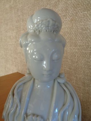 Vintage Quan Kwan Yin White Porcelain Figure 17 