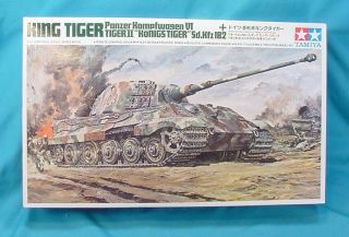Vintage Tamiya King Tiger Panzer Kampfwagen Vi Tiger Ii Model Kit 1/35 Scale
