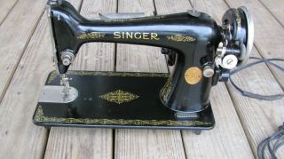 Antique/vintage 1929 Singer Sewing Machine,  Model 66