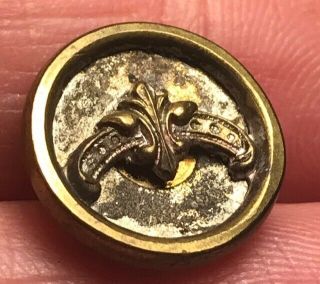 Unique Old Gold Brass Tone Fleur De Lis Vintage Antique Metal Button 7715