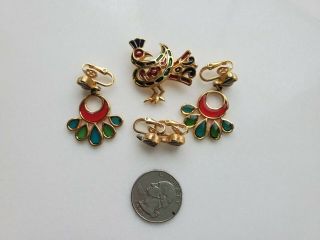 Vintage Crown Trifari Gold Tone Red & Green Peacock Pin Brooch & Earrings 2