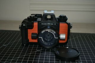 Nikonos V Vintage Underwater Camera With The 35mm F2.  5 Nikkor Lens