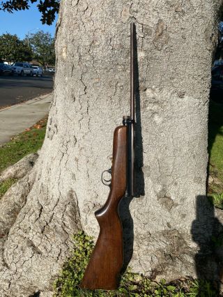 Vintage Crosman Model 180 Pellgun.  22 Cal Air Rifle