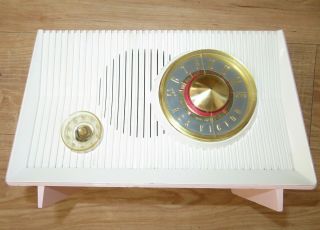 Vintage 1959 Rca Victor Tube Radio Model X - 2ef Pink & White Mid Century Modern