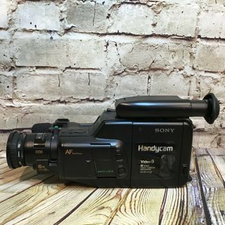 Sony Handycam Video 8 Vintage 1990 Camera Recorder Bundle & Accessories CCD - F33 3