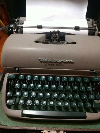 Vintage 1960’s Remington - Rand Letter Riter Typewriter W/case Verynice Types Well