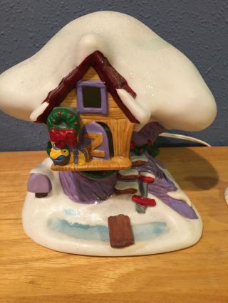 Winnie the Pooh Tigger ' s House Lighted Porcelain House And 100 Acre Bridge Cmas 2