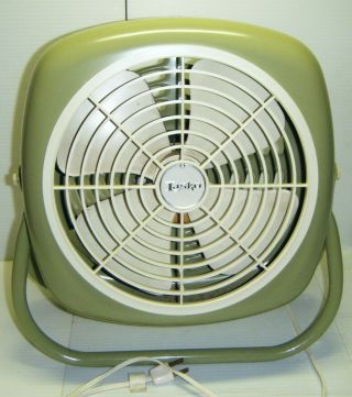 Vintage Lasko Table Fan Model 521c
