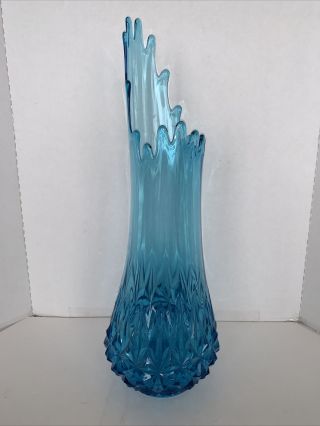 Vintage L E Smith Aqua Blue Swung Stretch Glass Diamond Point Vase 25”