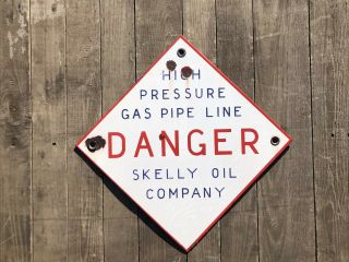 Vintage Porcelain High Pressure Gas Pipe Line Danger Skelly Oil Co.  Lease Sign