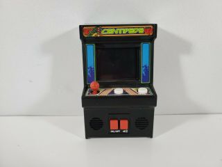 Centipede Mini Arcade Machine 09541