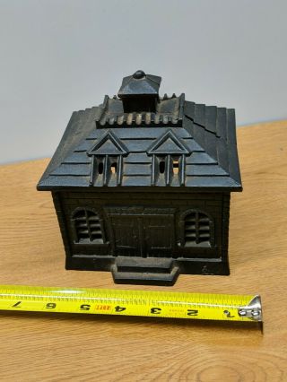 VINTAGE CAST IRON COIN BANK LARGE BUILDING HOUSE CABIN 3