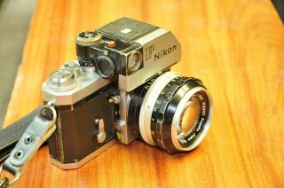 Vintage Nikon F Camera Body W/ 50mm Nikkor - S 1:1.  4 F=50mm Nippon Kogaku Japan
