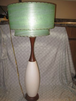 Mid Century Modern Vintage Tall Green Fiberglass Shade Form Lamp Mcm