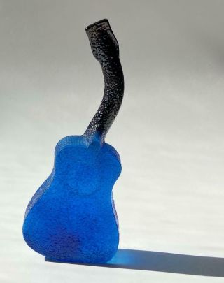 Vintage 2007 Swedish Art Glass Engman Kosta Boda The Band Blue Guitar Figurine 2