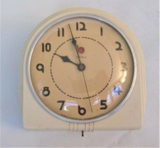 Vintage Telechron 2h07 Art Deco Wall Clock.  Good Order