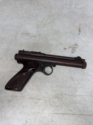 Vintage Crosman " 150 " Pellgun Co2.  22 Cal Pellet Gun Pistol
