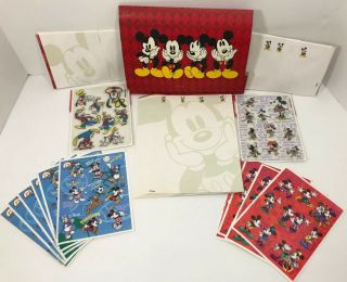 Hallmark Disney Stationary Set Note Paper Envelopes Stickers Mickey Minnie Goofy