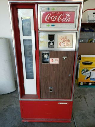 Vintage Coca - Cola / Coke Soda Vending Machine (cavalier Css - 64g)