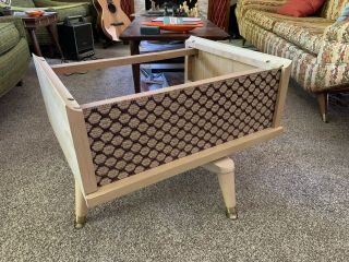 Vintage Tv Swivel Stand Blonde Wood Legs Woven Grille Mcm