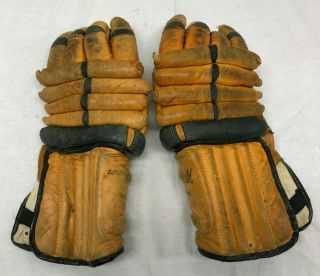 Vintage Puckmaster Armour Shield Ice Hockey Gloves 535 Wrist Armour Made In Usa