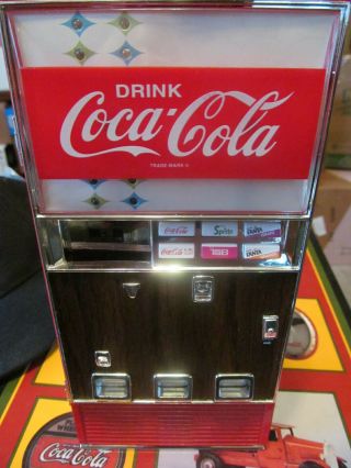 1996 Vintage Coca Cola Diecast Vending Machine Musical Light Up Bank (cc1610)