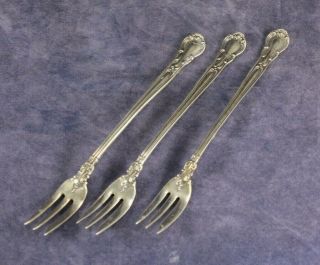 Set Of 3 Sterling Silver Gorham Chantilly Oyster Forks - No Monogram 45g