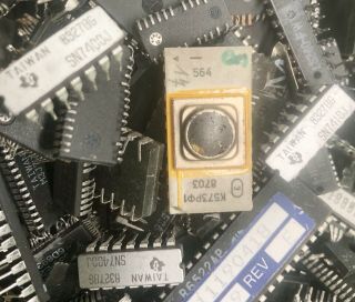 5 Lbs.  Mixed Scrap Ic Chip Vintage Gold Recovery Silver Refine Ceramic Epoxy Cpu