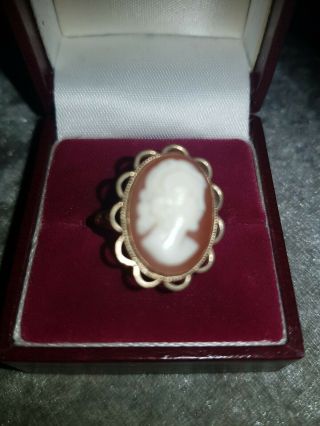 Vintage 9ct Yellow Gold Cameo Ring,  3.  4 Gms