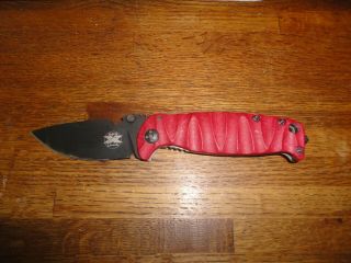 Dpx Gear H.  E.  S.  T Folding Knife Red Side Scale Made In Italy Lionsteel