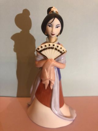 Walt Disney Vintage Mulan Princess W/fan Ceramic Porcelain Shiny Figure