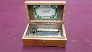 A Vintage Swiss Thorens No.  30 4 Tune 50 Note (pre Reuge) Music Box