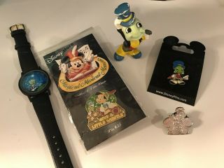 5 Jiminy Cricket Walt Disney Treasures - Watch,  3 Trading Pins & Porcelain Figure