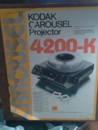 Vtg Kodak Slide Carousel Projector 4200 - K W/ Remote And Extra Bulb