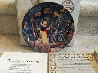 Disney Snow White 1992 Plate & A Surprise In The Clearing Knowles