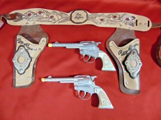 Vintage Roy Rogers & Trigger Toy Cap Gun Set W/ Leather Holster Dual Pistol Vgc