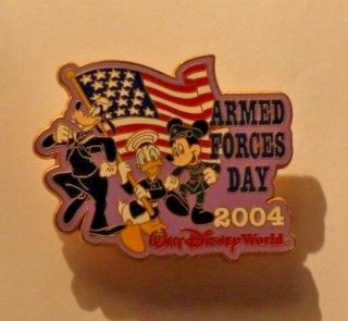 Disney Wdw Armed Forces Day 2004 Fab 3 Goofy Mickey Donald Flag Le 3000 Pin