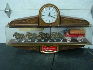 Vintage Budweiser Clydesdale Lighted Bar Clock Sign